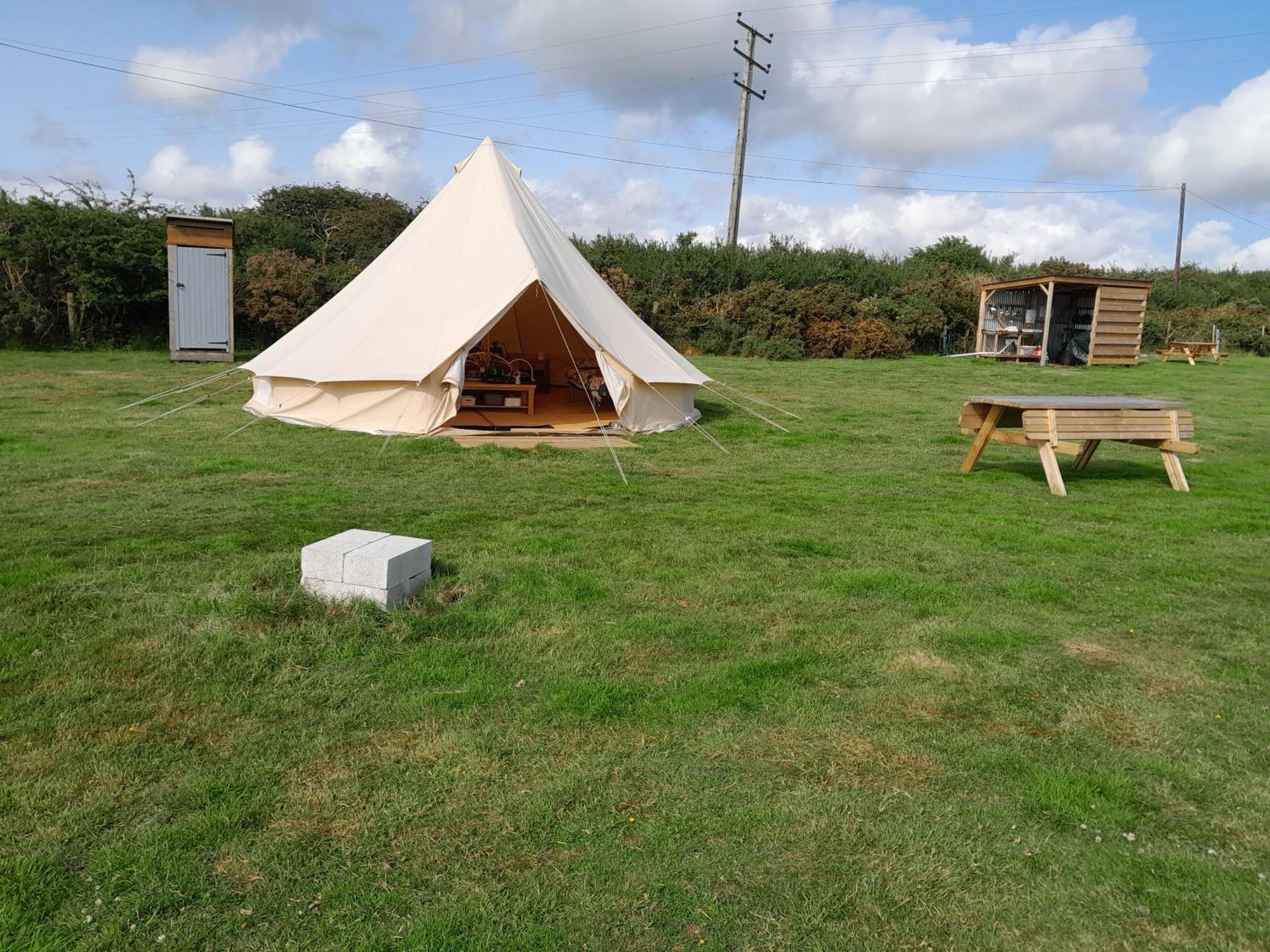 Cornish Skies Glamping Pool Exterior foto